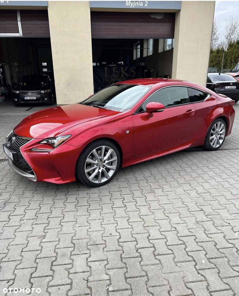 Lexus RC 200t / 300 F Sport - 2