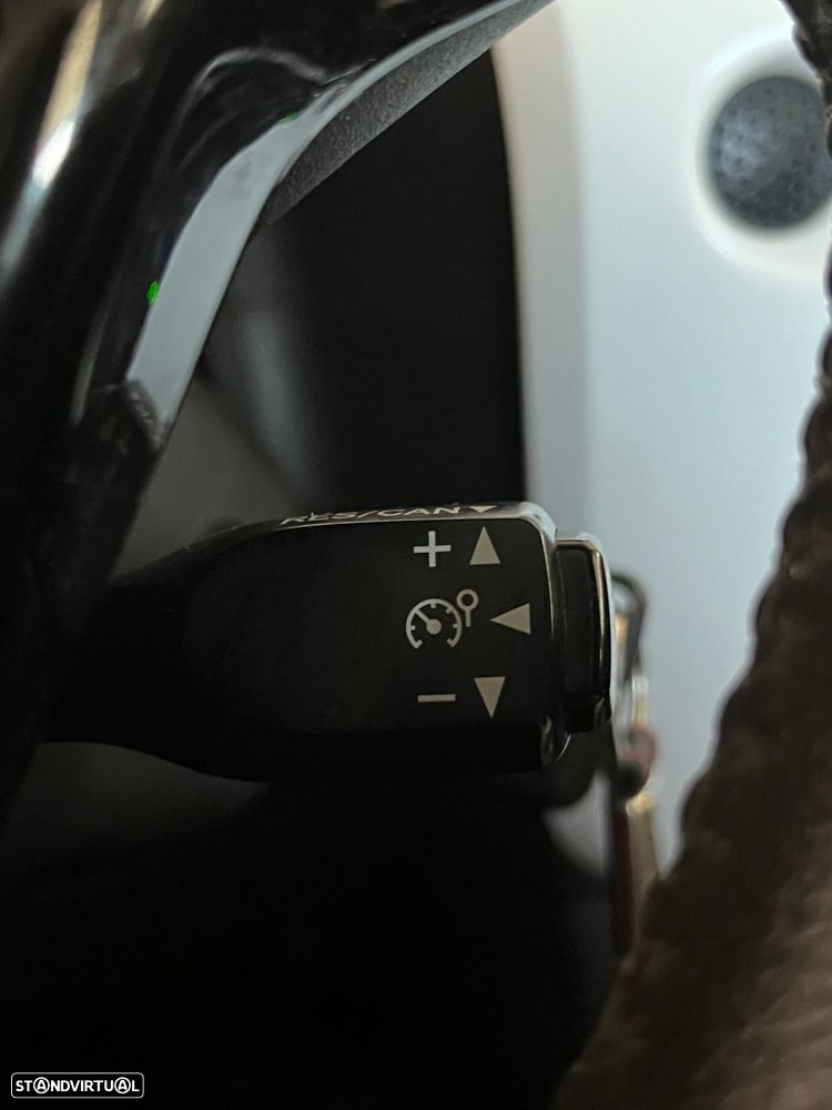 Citroën C1 1.2 VTi Shine — fotografia 19