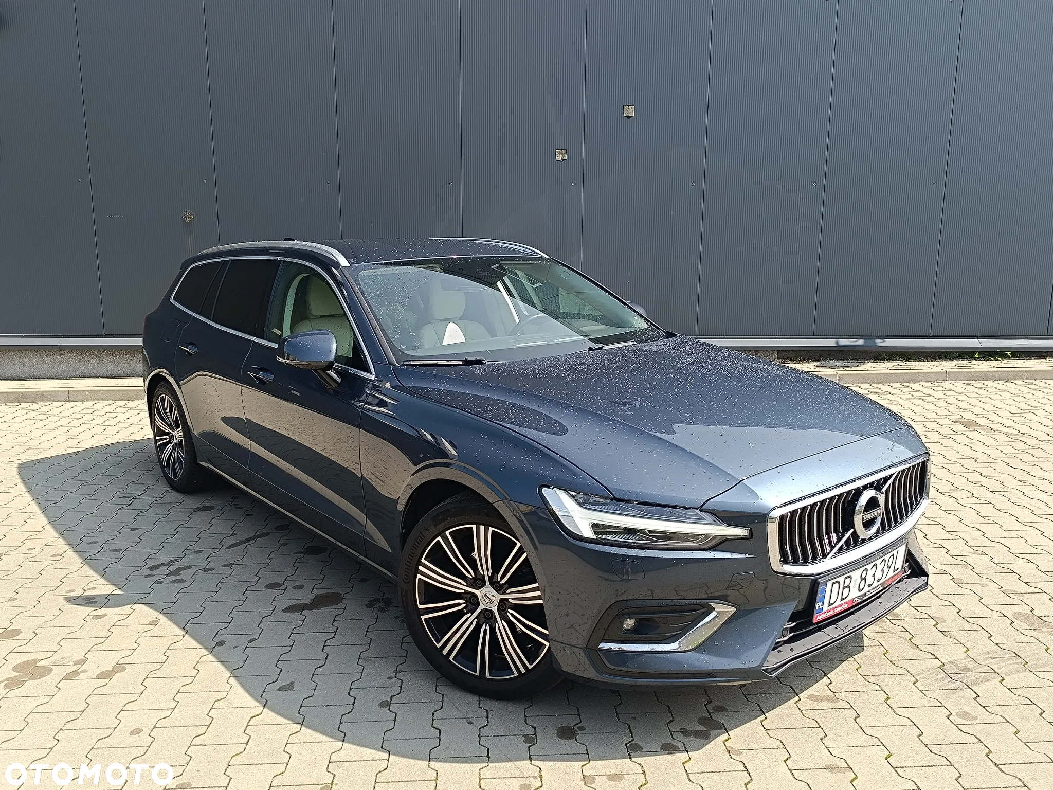 Volvo V60 D4 Inscription - 15