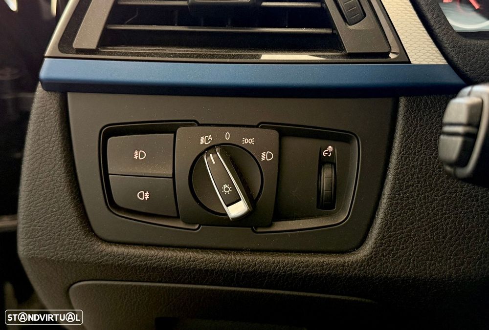 BMW 328 i Pack M - 28