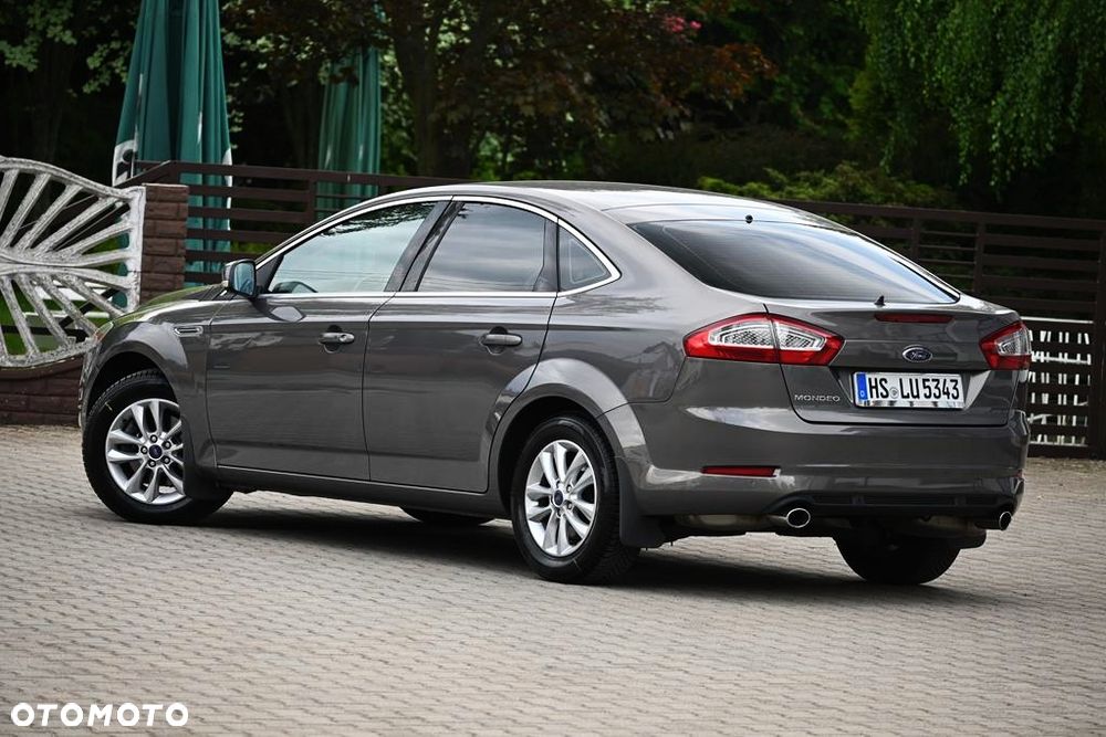 Ford Mondeo - 23