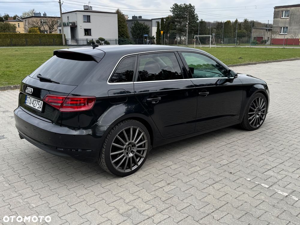 Audi A3 Sportback 1.6 TDI S tronic Ambition - 12