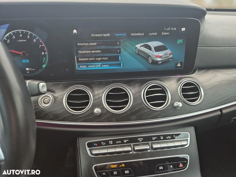 Mercedes-Benz E 300 - 16