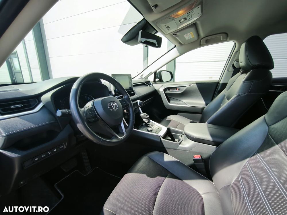 Toyota RAV4 2.5 Hybrid VVT-iE 4x2 Dynamic - 10