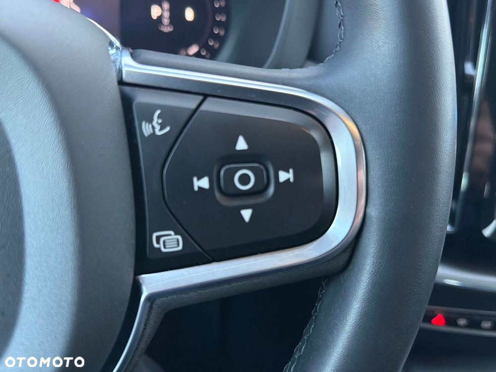 Volvo XC 60 - 26