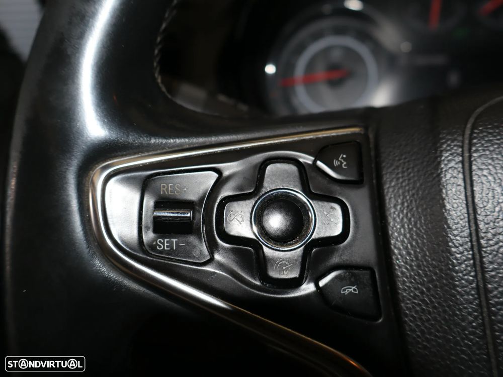 Opel Insignia Sports Tourer 2.0 CDTi Cosmo S/S - 24