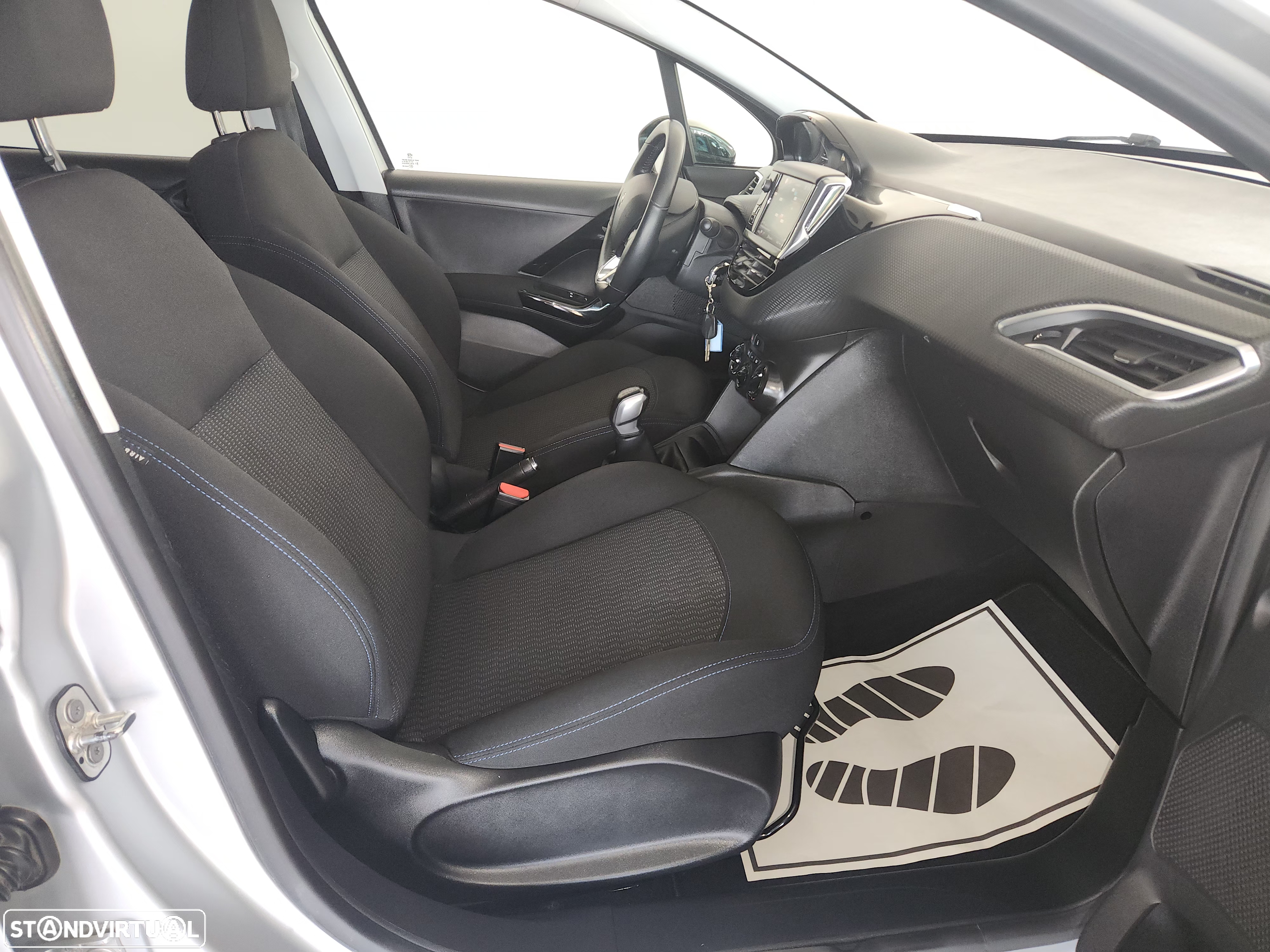 Peugeot 208 1.2 PureTech Style - 39