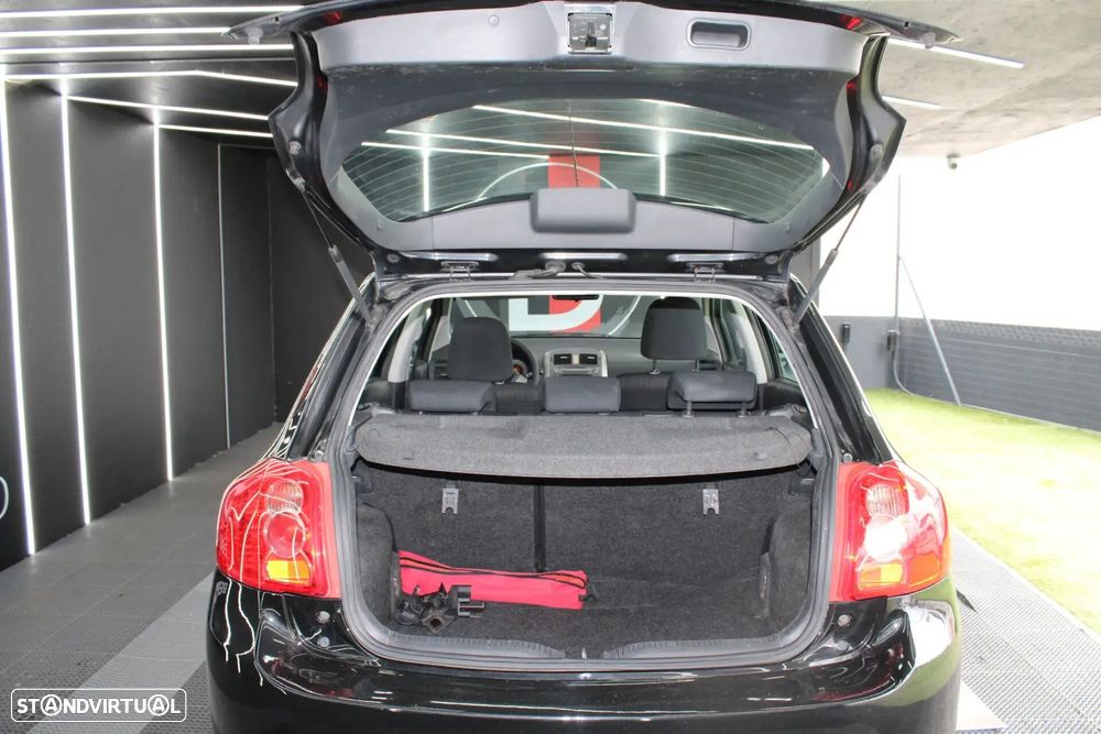 Toyota Auris - 29