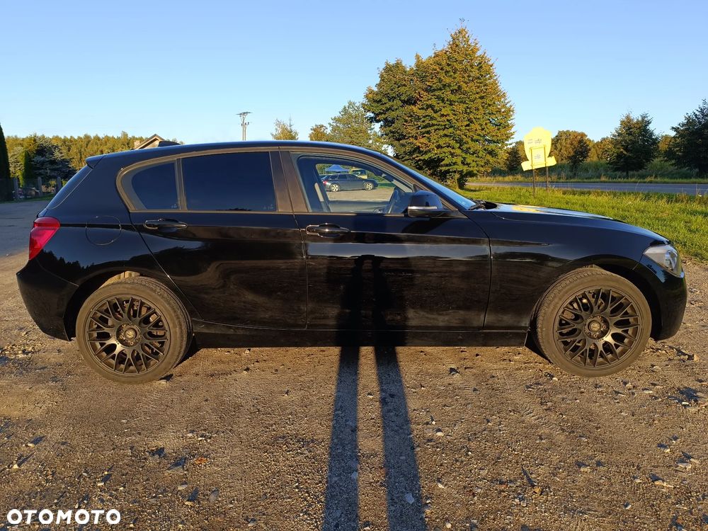 BMW Seria 1 116i - 10