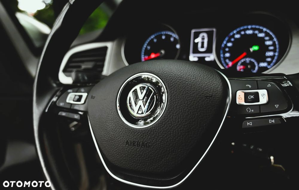 Volkswagen Golf Sportsvan - 28