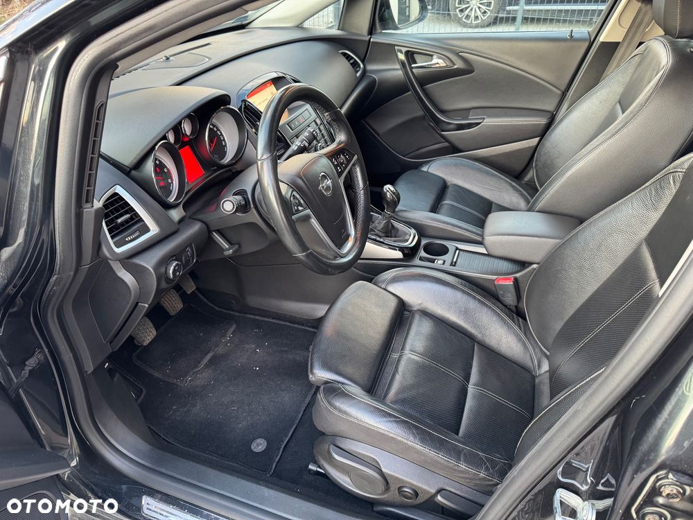 Opel Astra 1.6 CDTI Cosmo - 12