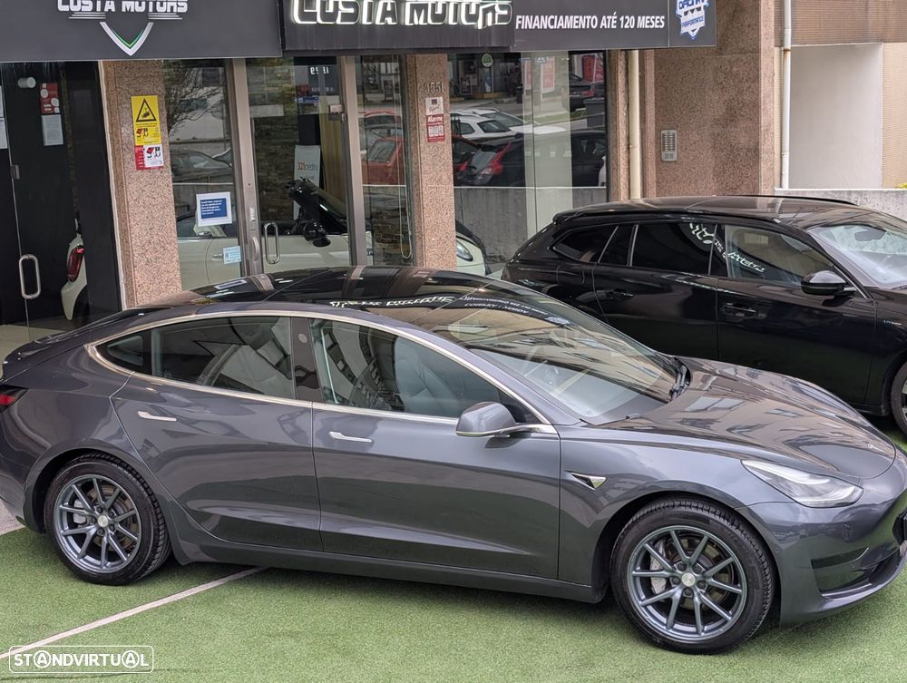 Tesla Model 3 Standard Range Plus RWD - 4