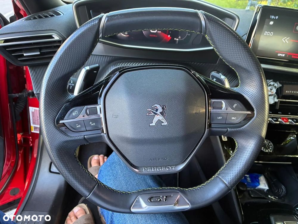 Peugeot 2008 1.5 BlueHDi GT S&S EAT8 - 4