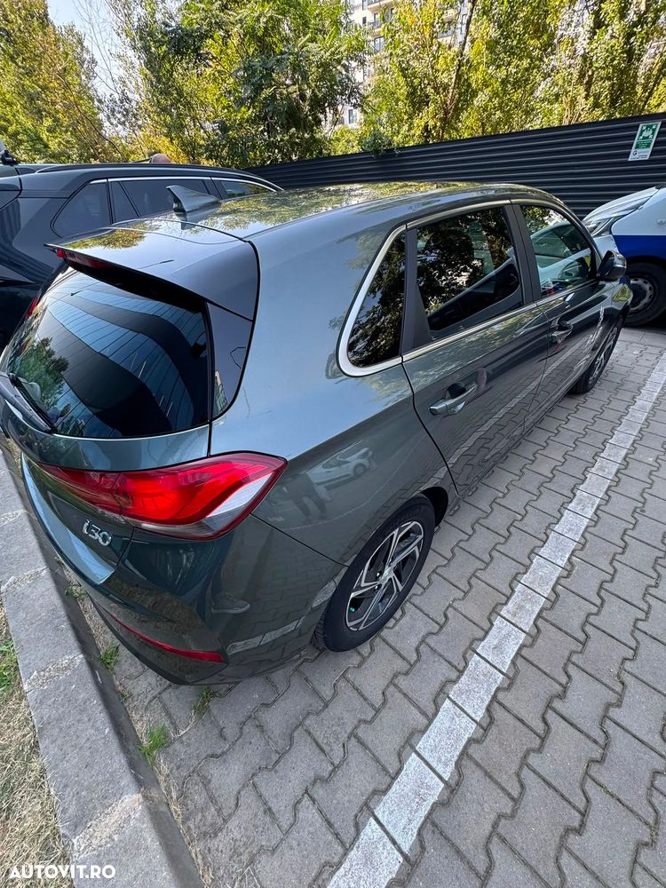 Hyundai i30 1.5 110CP M/T Comfort - 15
