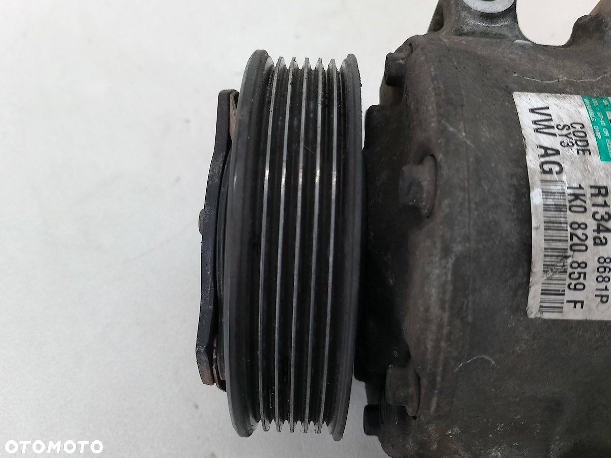POMPA, SPRĘŻARKA KLIMATYZACJI VW PASSAT B6 1K0820859F PXE16 2.0 TDI - 4