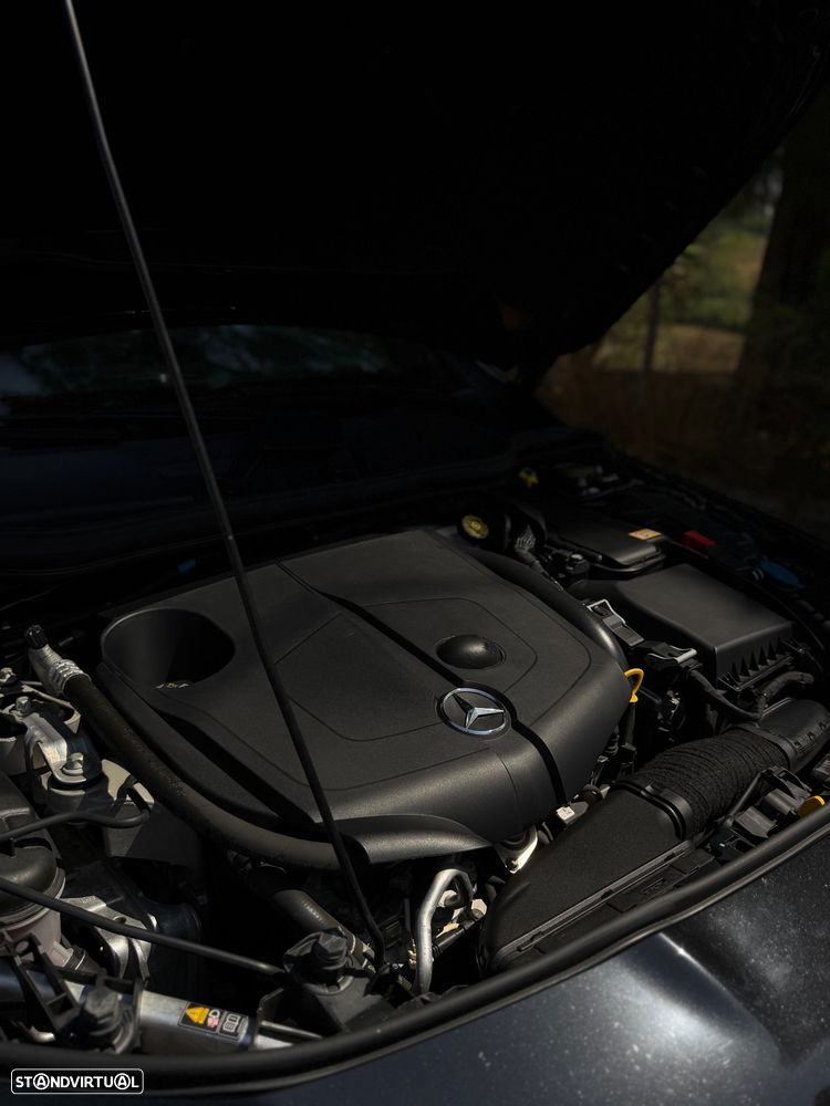 Mercedes-Benz CLA 200 d 7G-DCT - 17