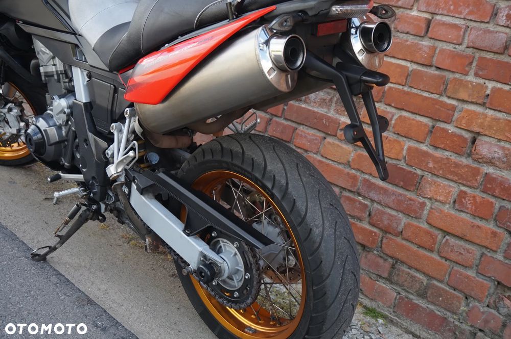 Aprilia Pegaso - 10