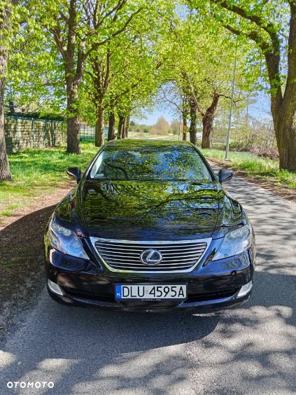 Lexus LS 600h L Elegance - 1