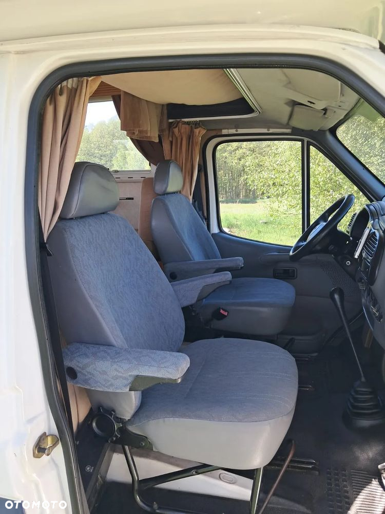 Ford Transit - 26