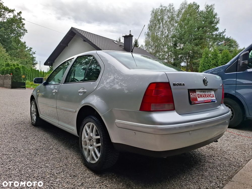 Volkswagen Bora 2.0 Comfortline - 8