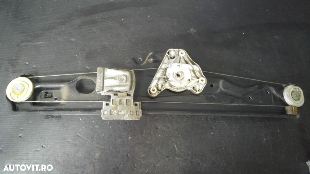 Macara usa dreapta spate mercedes e-class w211 a2117300246 - 1