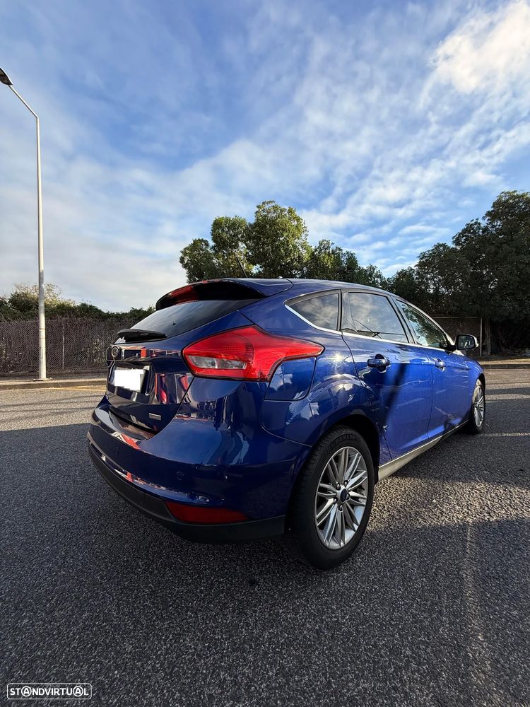 Ford Focus 1.0 EcoBoost 99g S&S Titanium - 2