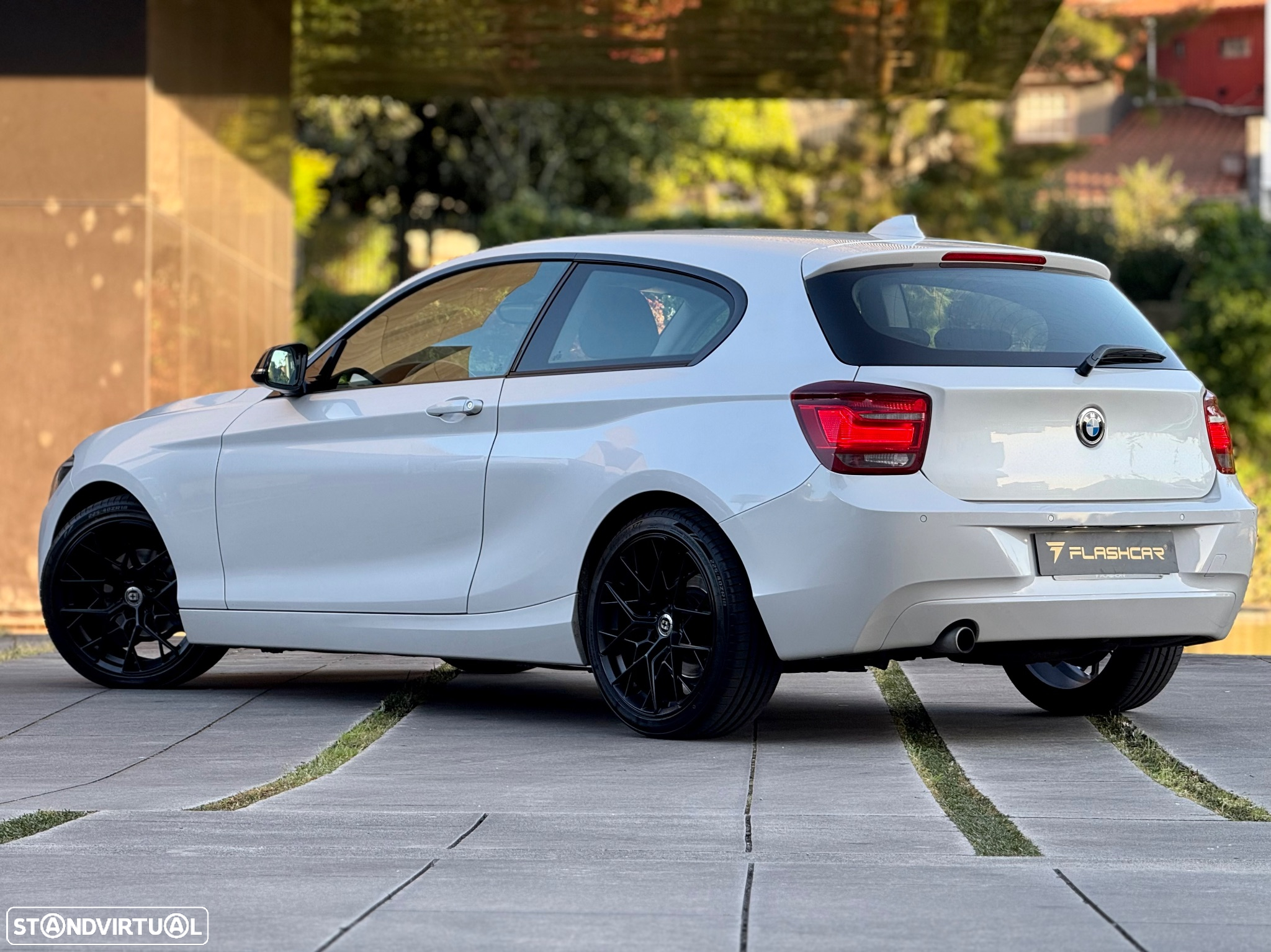 BMW 116 d EfficientDynamics Edition Sport Line - 2