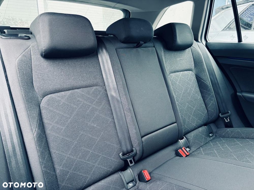 Volkswagen Golf - 17