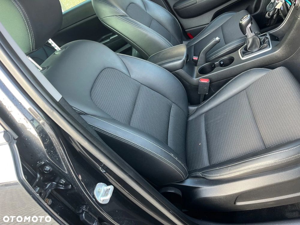 Kia Sportage 1.7 CRDI Business Line L 2WD - 8