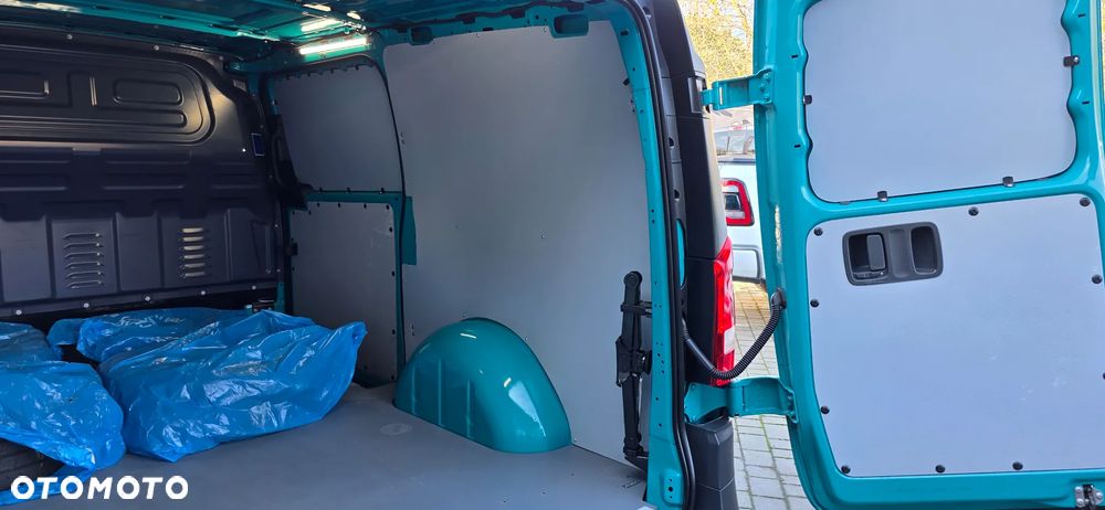 Mercedes-Benz Vito 114 CDI Long Automat 9-g Tronic - 28