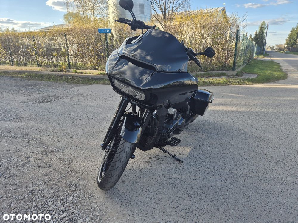 Harley-Davidson Touring Road Glide - 5