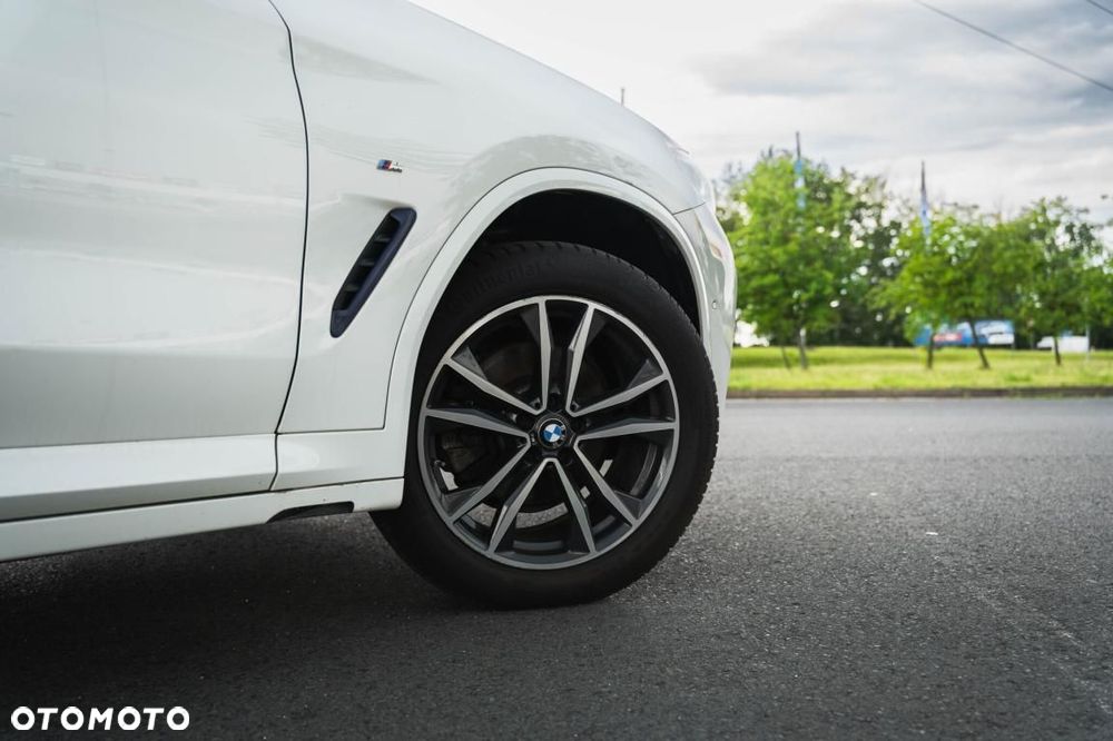 BMW X4 - 11