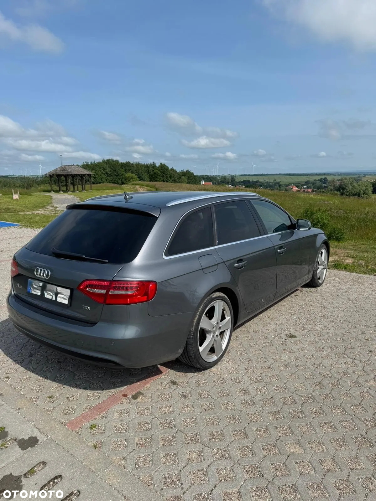 Audi A4 Avant 2.0 TDI DPF Ambition - 10