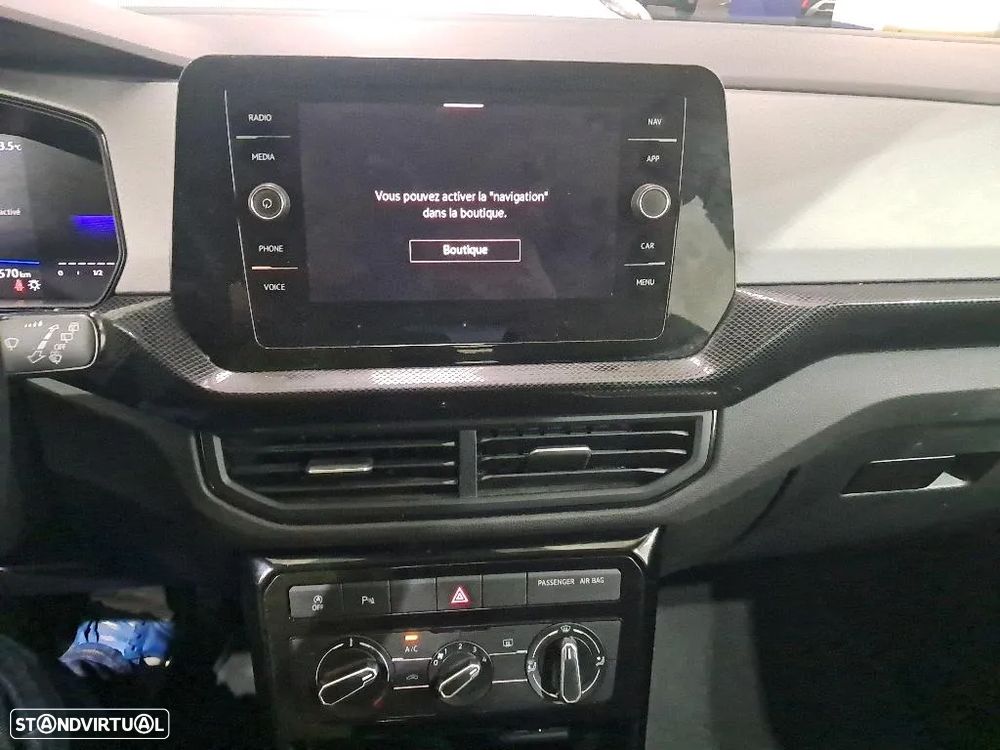 VW T-Cross 1.0 TSI Urban DSG - 6