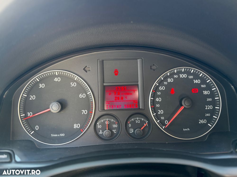 Volkswagen Jetta 1.4 TSI Comfortline - 9