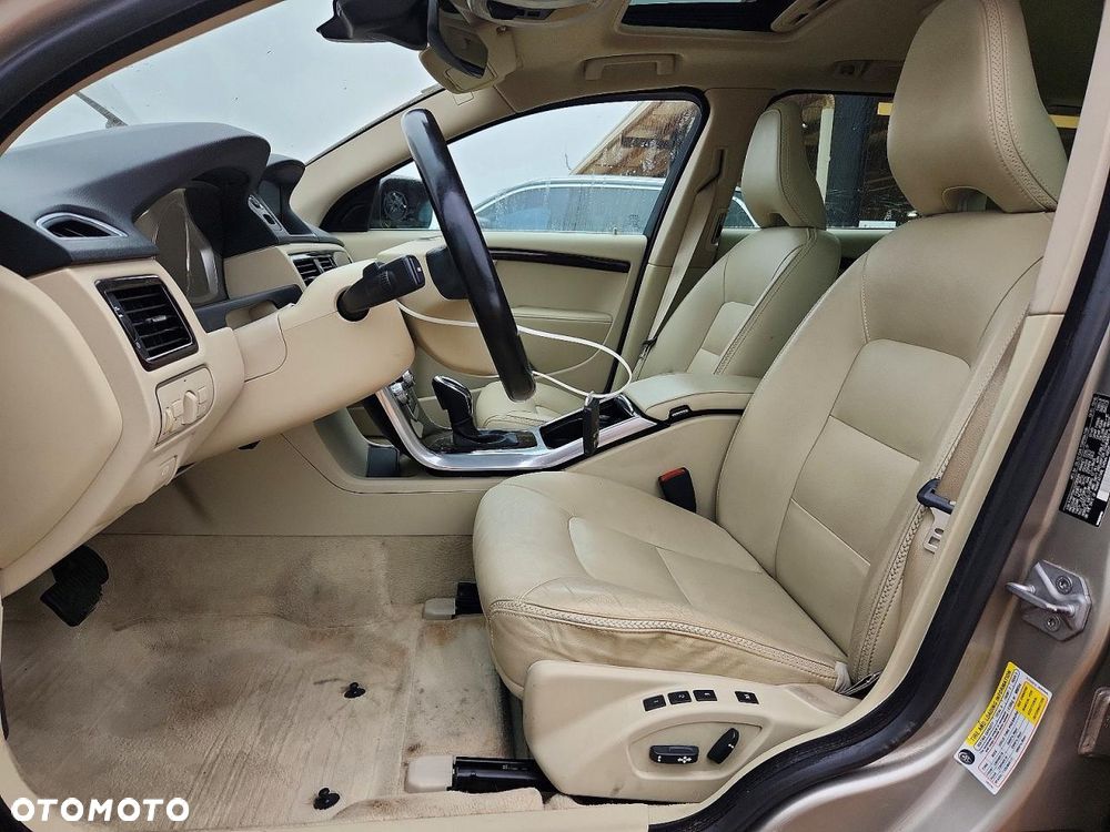 Volvo XC 70 T5 AWD Dynamic Momentum - 7