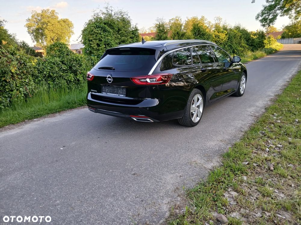 Opel Insignia 2.0 BiTurbo D 4x4 Automatik Ultimate Exclusive - 3