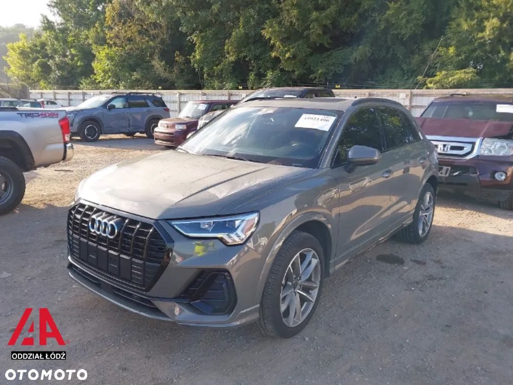 Audi Q3 45 TFSI Quattro S tronic - 2