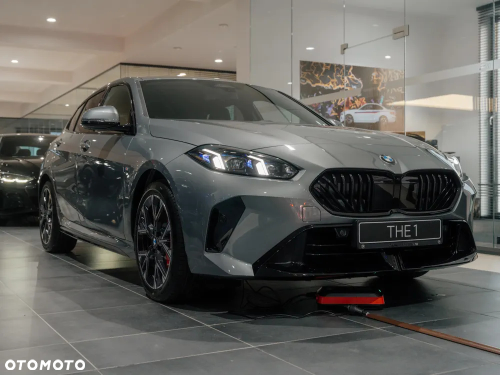 BMW Seria 1 - 2