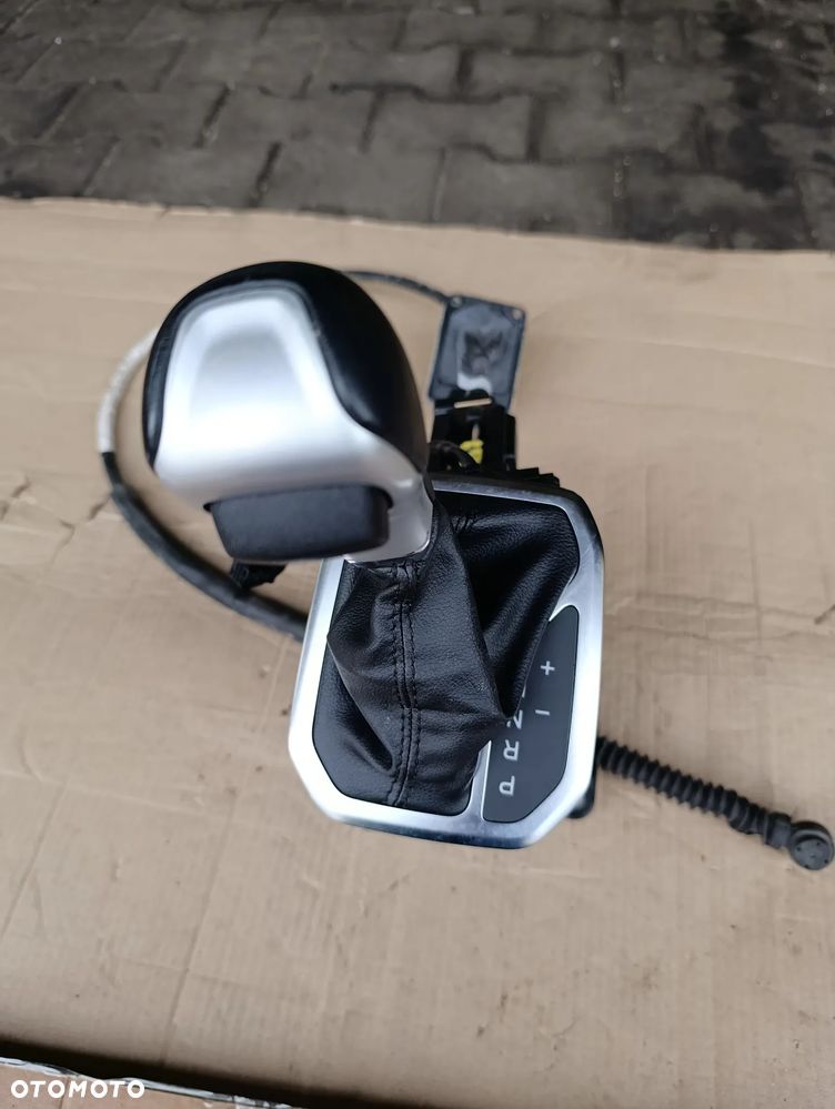 JEEP RENEGADE 4Xe WYBIERAK LEWAREK ZMIANY BIEGÓW 07356706410 AUTOMAT - 2