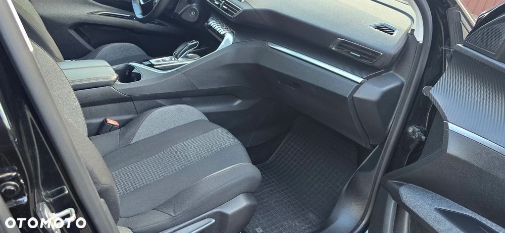 Peugeot 5008 1.5 BlueHDi Active Pack S&S EAT8 - 19