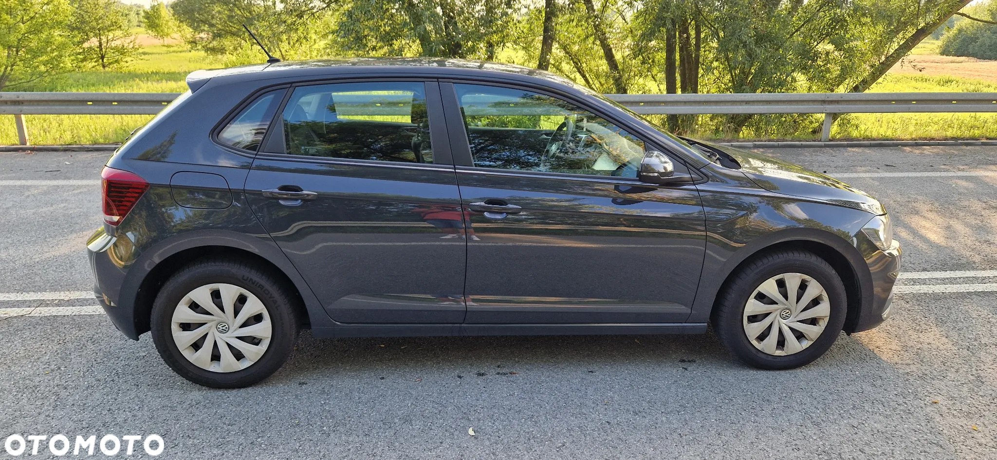 Volkswagen Polo 1.6 TDI SCR Trendline - 4