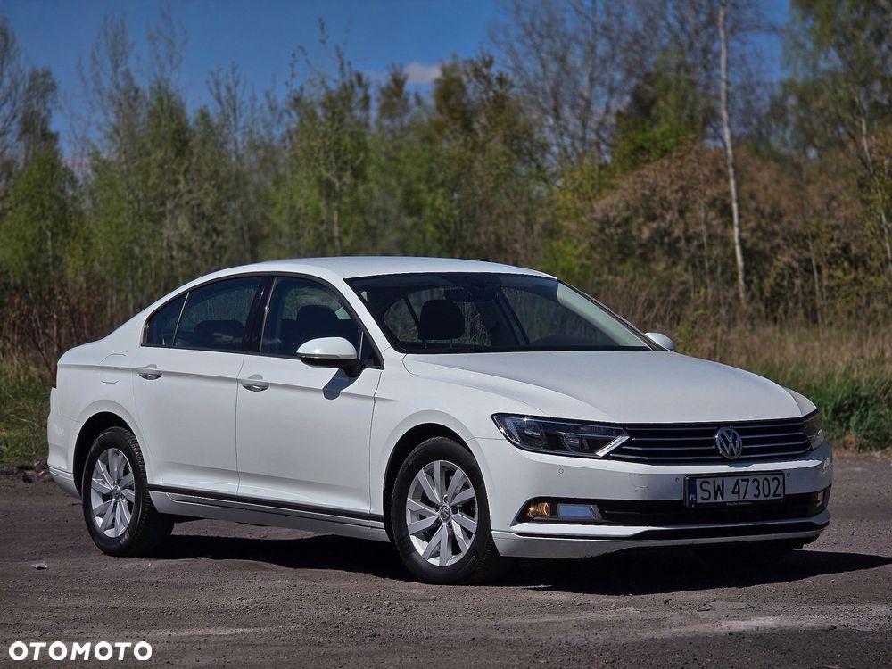 Volkswagen Passat 1.6 TDI BMT City - 9