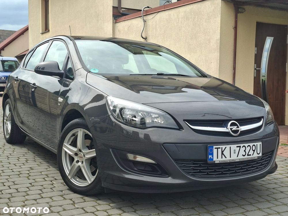 Opel Astra 1.6 Exklusiv - 2