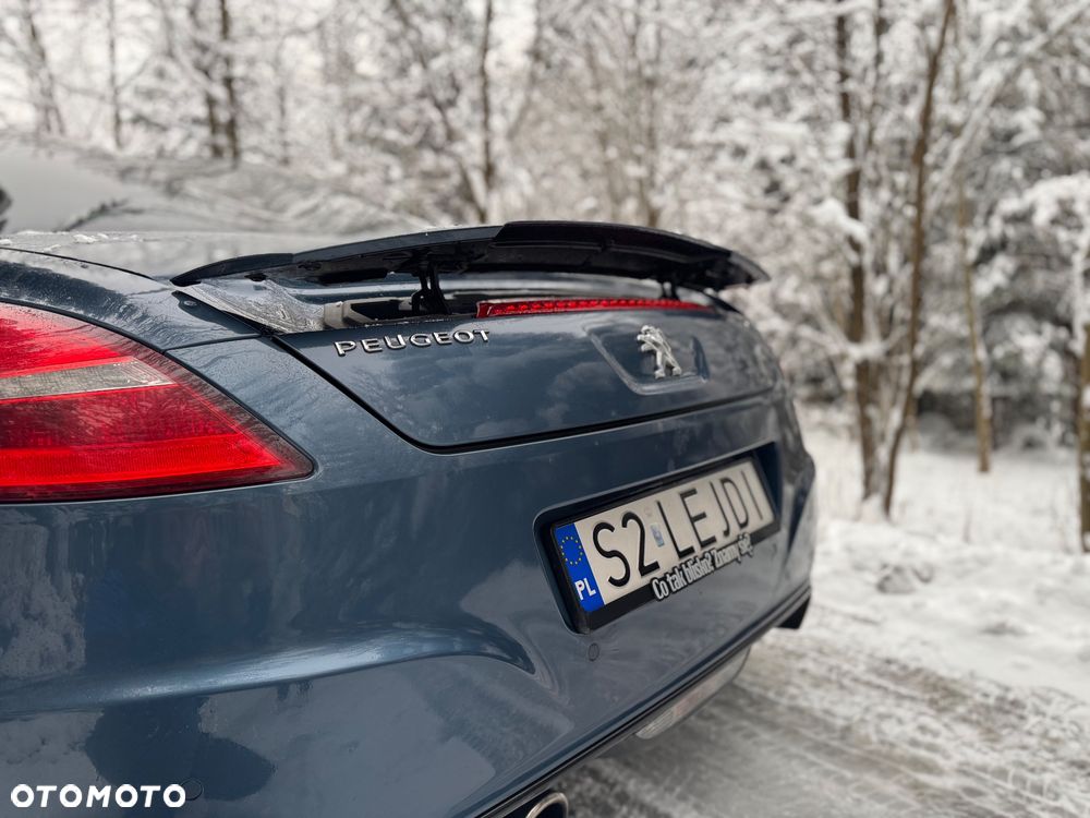 Peugeot RCZ - 3