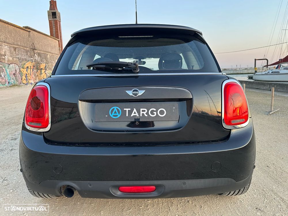 MINI 3 Portas One - 11