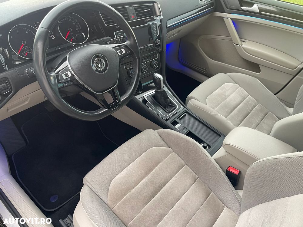 Volkswagen Golf 1.6 TDI DPF BlueMotion Technology DSG Comfortline - 18
