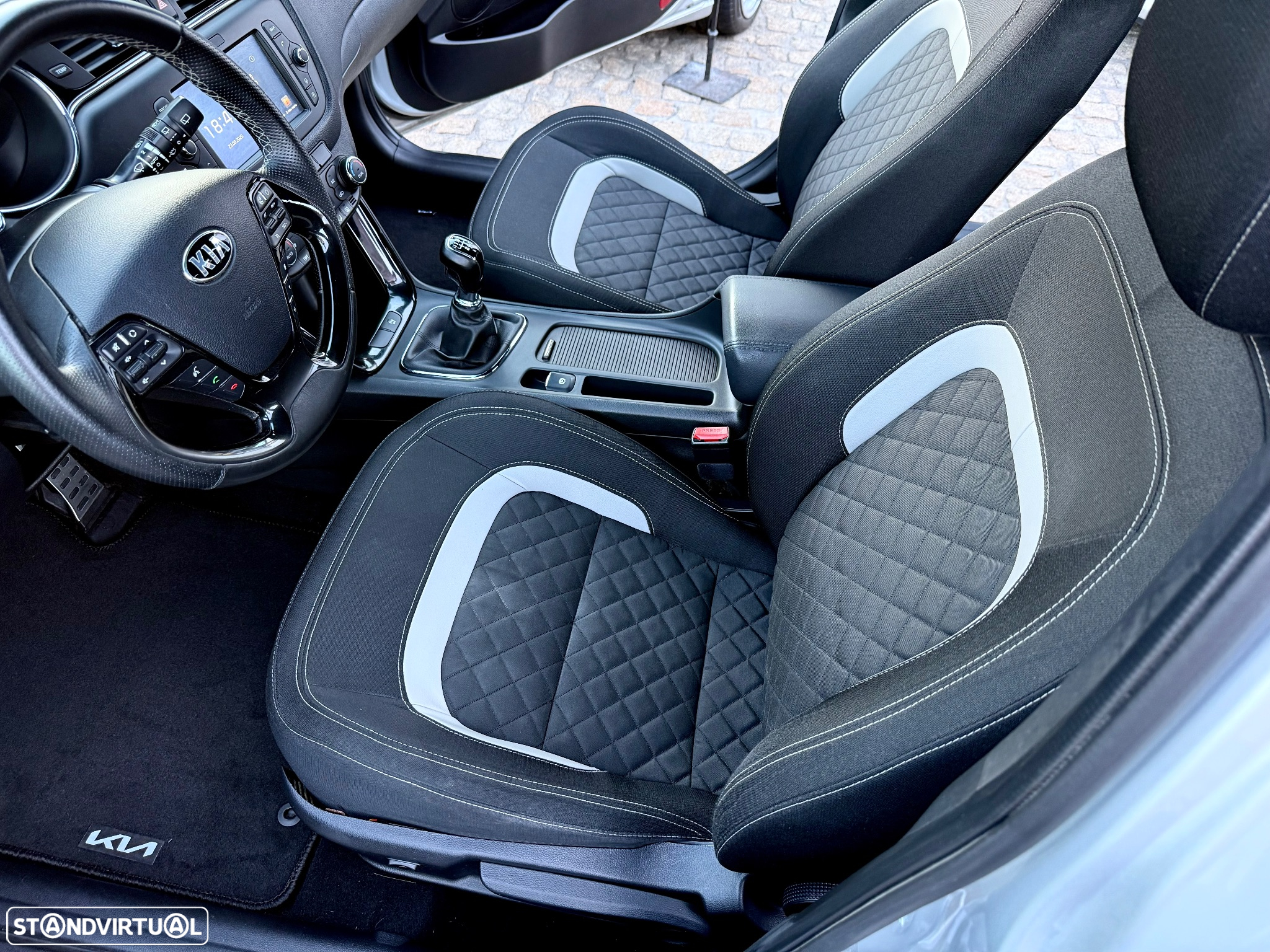 Kia Ceed SW 1.6 CRDi GT Line - 41