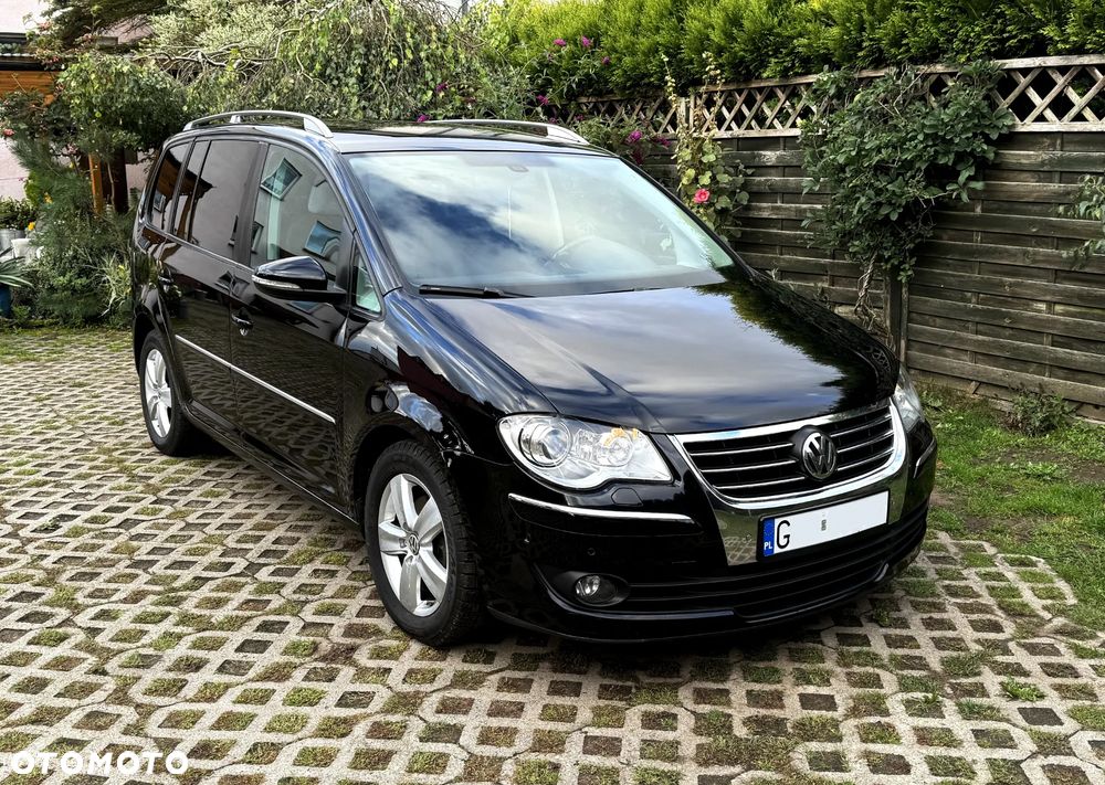 Volkswagen Touran 2.0 TDI DPF Highline Perfectline - 2