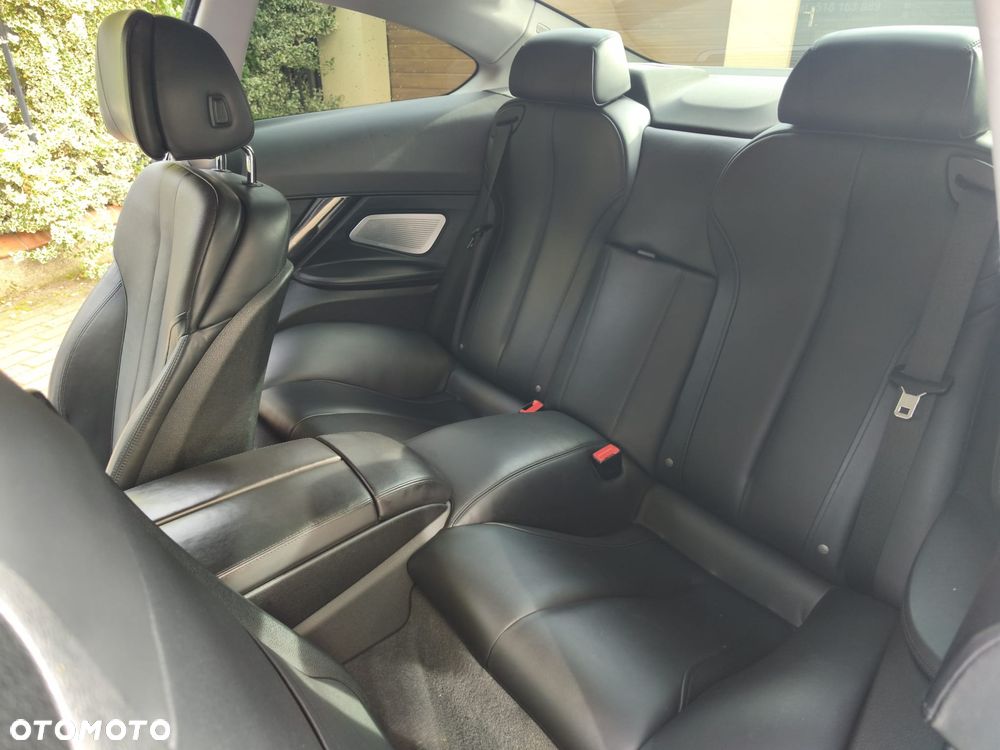 BMW Seria 6 640i xDrive - 10